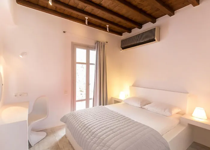 Phaedra By Whitelist Mykonos